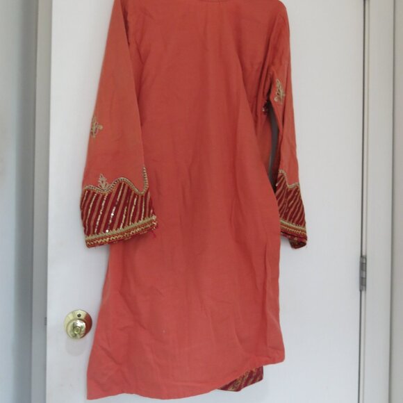 Kurta trouser and dupatta - Picture 4 of 4